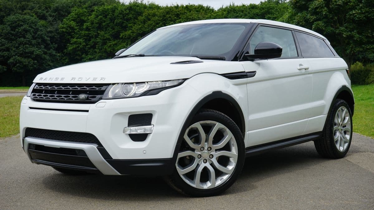 Mobile detailing of a luxury SUV in Novi, MI
